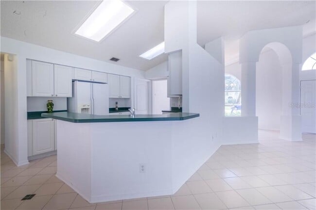 Building Photo - 5614 Donnelly Cir