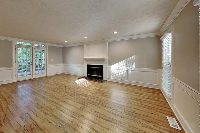 Building Photo - 1302 Milstead Trace NE