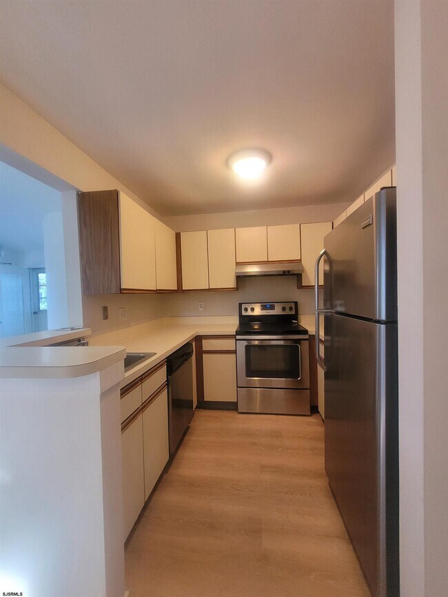 137 Heather Croft Unit 137, Egg Harbor Township, NJ 08234 Condo for