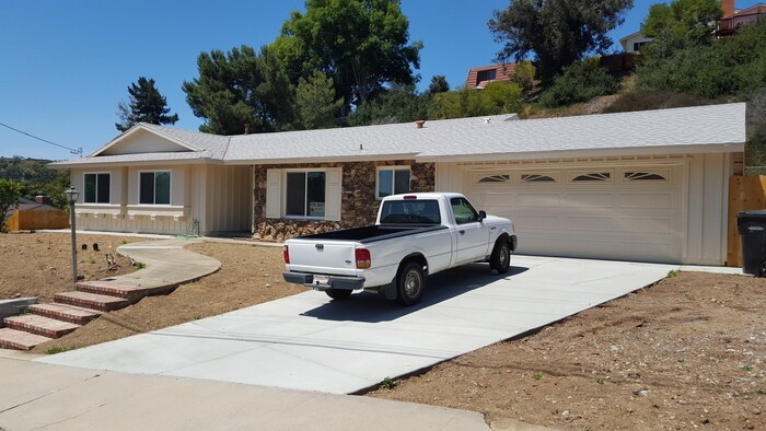 Primary Photo - University City 3bd/2bth Single story Hous...