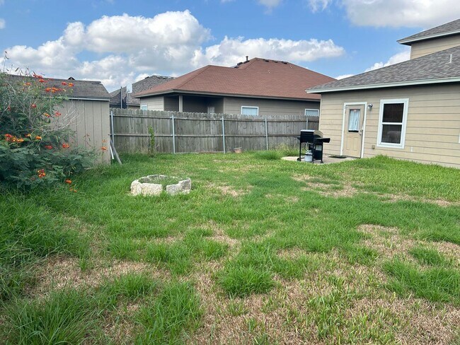 Foto del edificio - 3 br, 2.5 bath House - 2610 Las Brisas