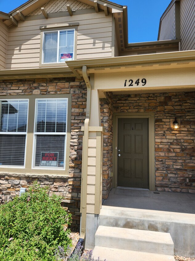 Front - 1249 Timber Run Hts