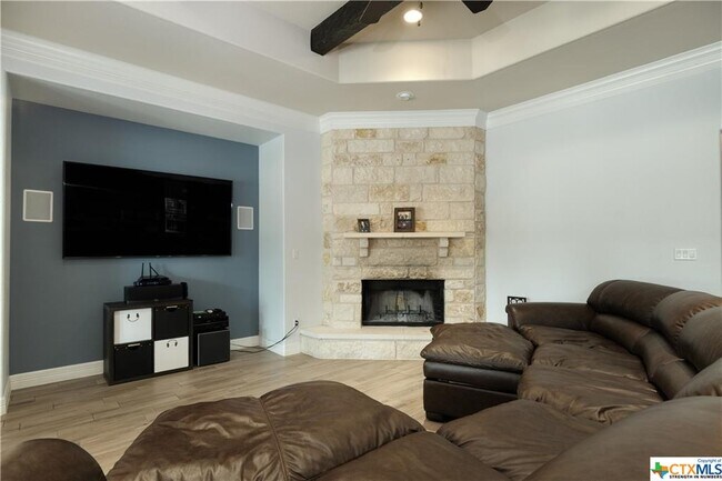 Building Photo - 151 San Gabriel Oaks Dr