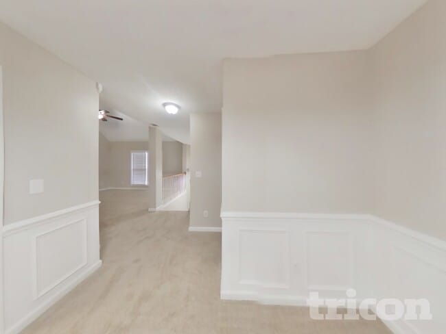 Building Photo - 1194 Eagles Pass