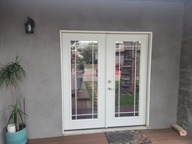 Entrada principal - 151 W 53rd St