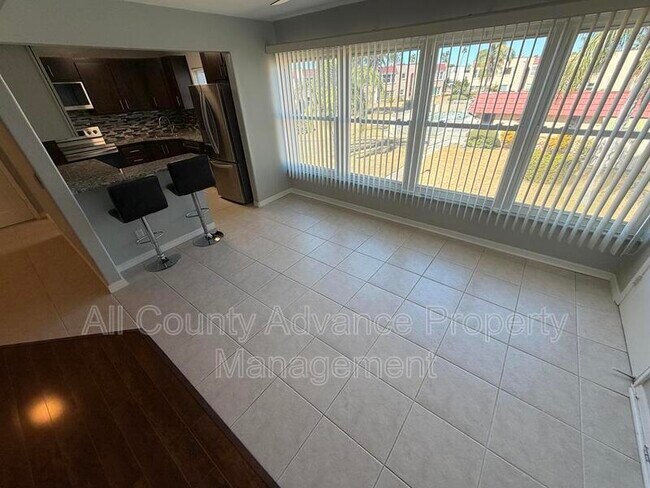 Foto del edificio - 218 Dogwood Cir