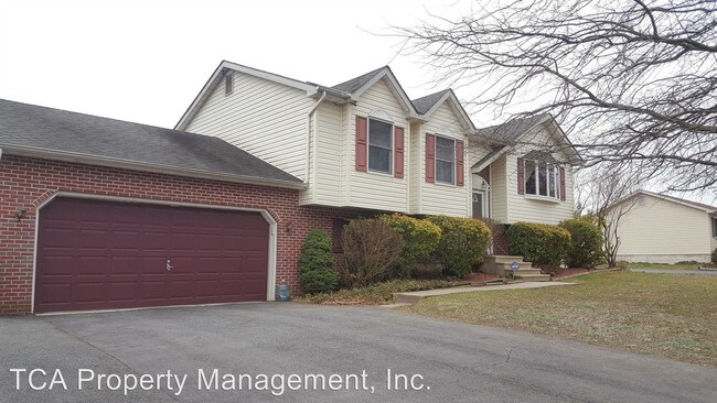 Foto del edificio - 4 br, 2.5 bath House - 82 Maxwell Lane