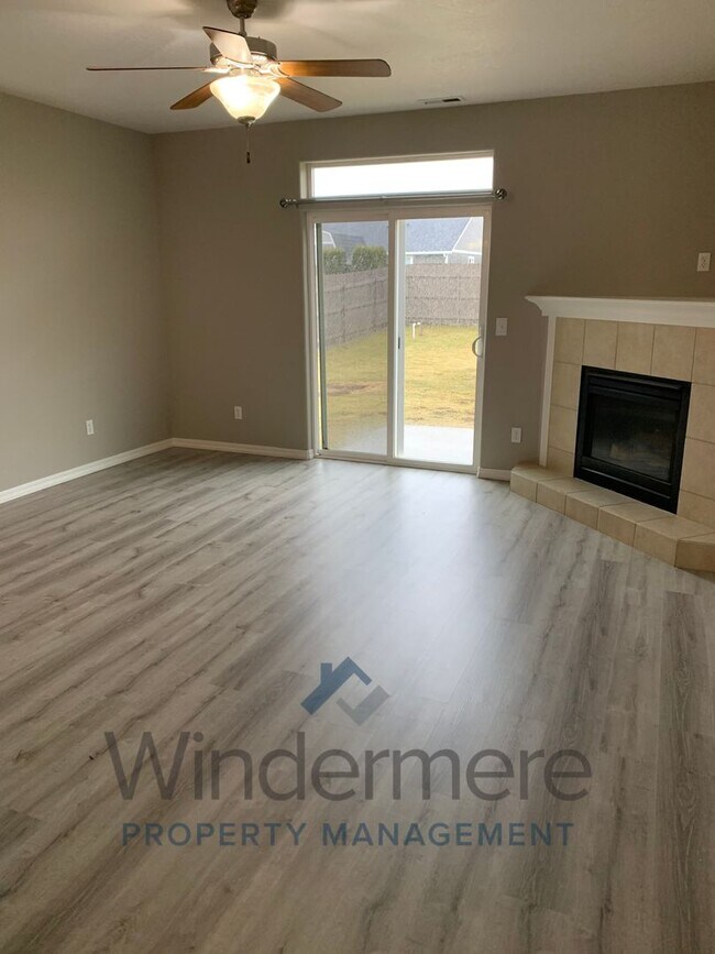 Building Photo - 6603 W 5th, Kennewick, WA - Orchard Park E...