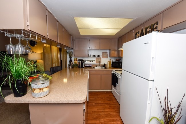 Building Photo - Westminster Chase Apartments