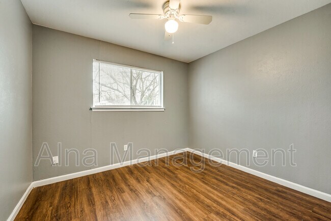 Building Photo - 3715 Maxwell Ct