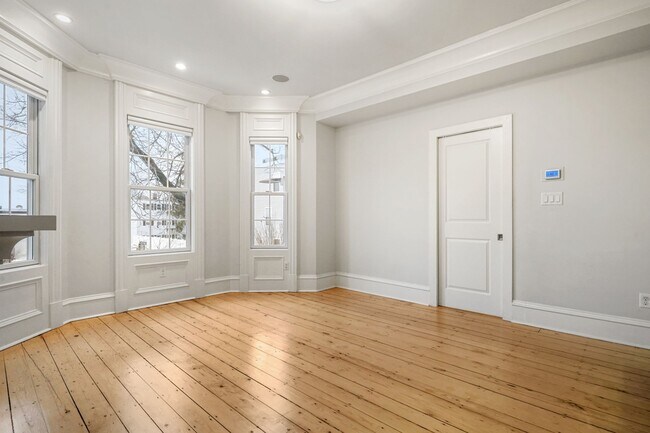 Foto del edificio - 703 E 4th St