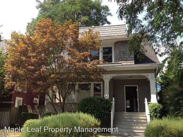 Primary Photo - 3 br, 2.5 bath House - 1131 35th Ave