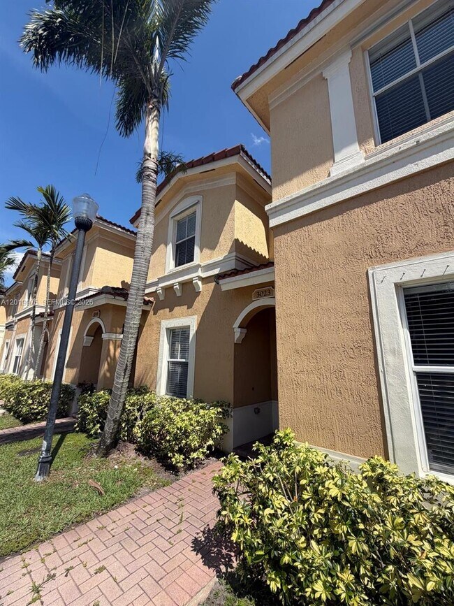 Foto del edificio - 3023 SW 129th Terrace