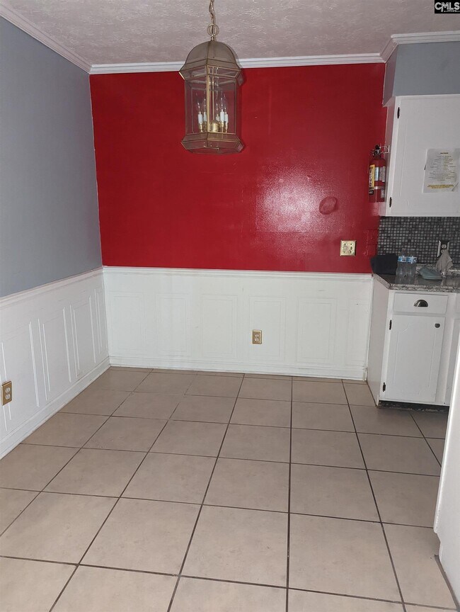 Foto del edificio - 1207 Old Manor Rd