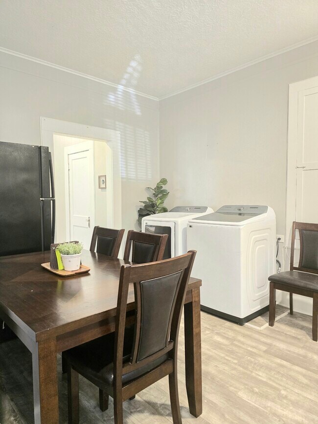 Foto del edificio - 805 14th St