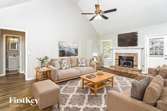 Foto del edificio - 5940 Seven Oaks Dr