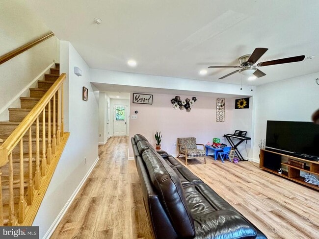 Building Photo - 597 Primus Ct