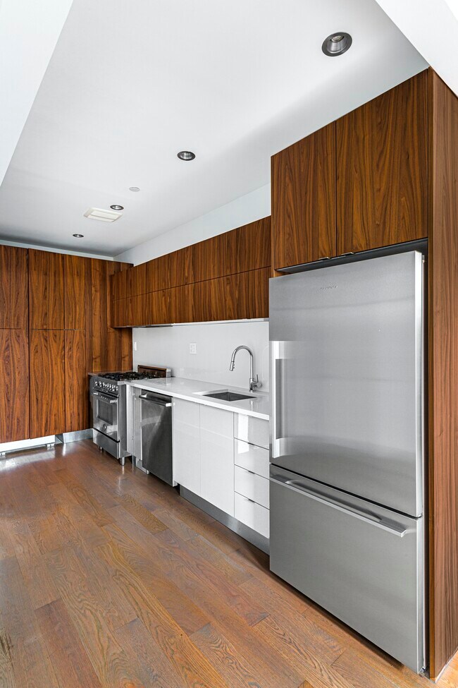 Building Photo - Stunning Harlem One Bed