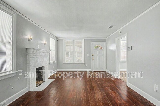 Foto del edificio - 633 W 35th St