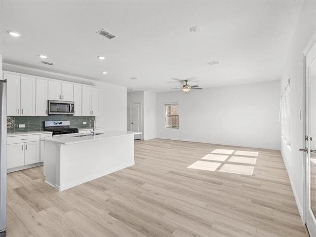 Foto del edificio - 413 Willet Dr