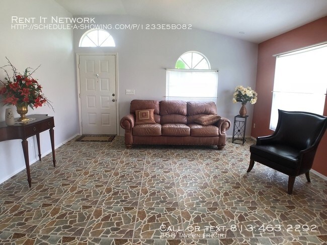 Foto del edificio - Oldsmar – 4 Bedroom 2 Bath Pool Home