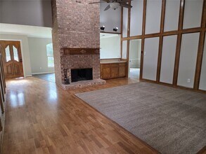 Building Photo - 8706 Chelsworth Dr