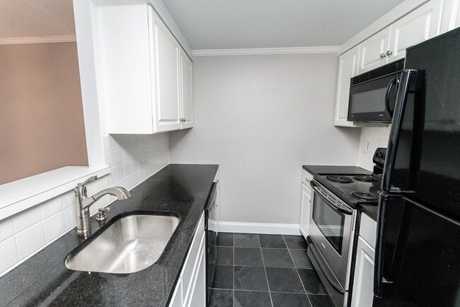 Foto del edificio - 1933 Commonwealth Ave