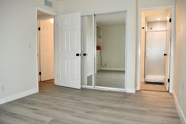 Building Photo - 81840 Ave Del Mar