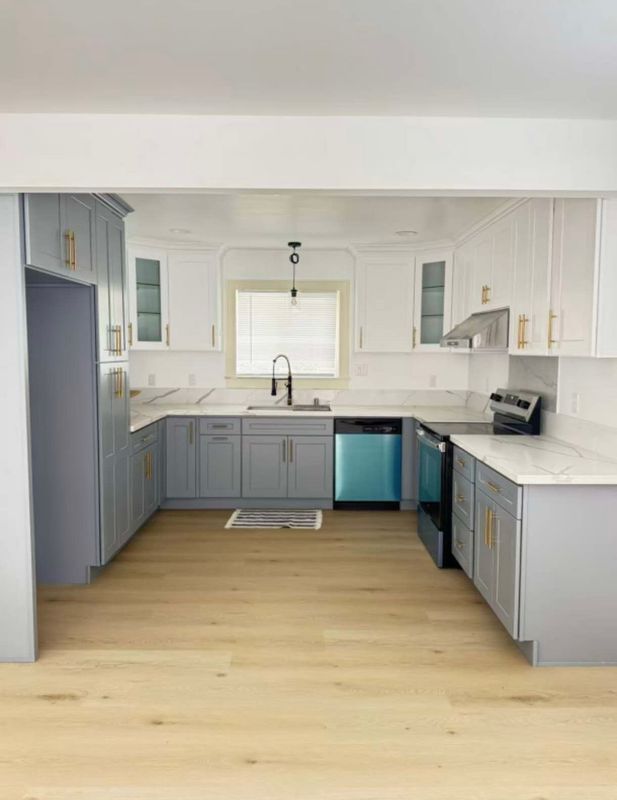 Foto del edificio - 3221 Evelyn Ave