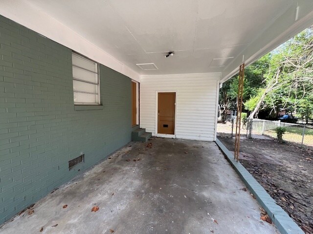 Foto del edificio - 5541 Dale Dr