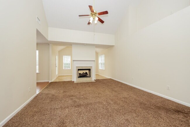 Foto del edificio - 294 Davids Way