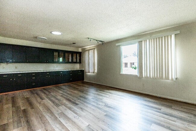 Foto del edificio - 2513 26th St