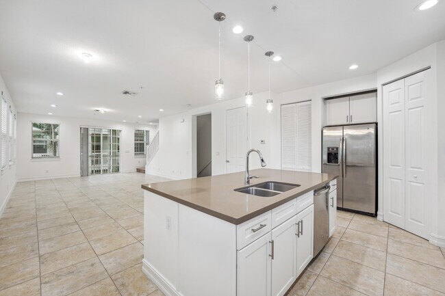 Foto del edificio - 101 E Coda Cir