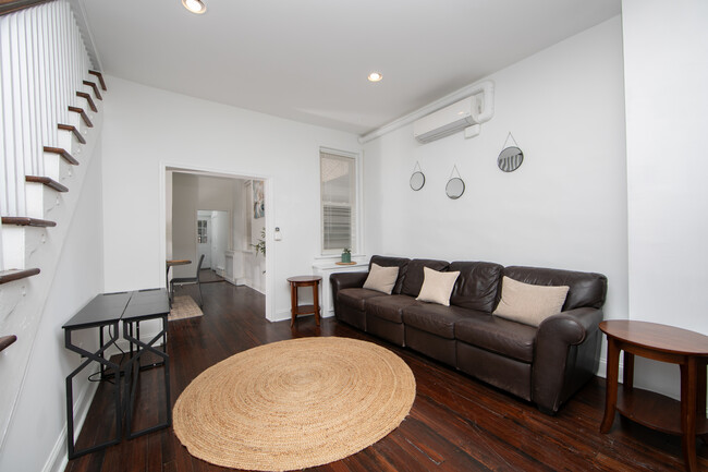 Foto del edificio - 2452 E Lehigh Ave