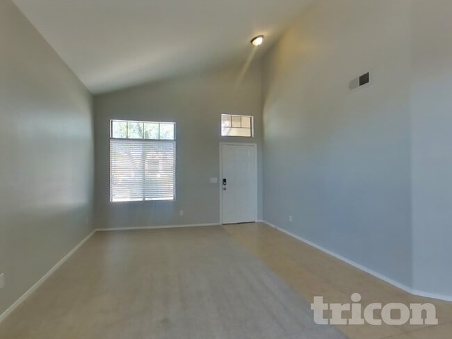 Building Photo - 17679 N Avelino Dr