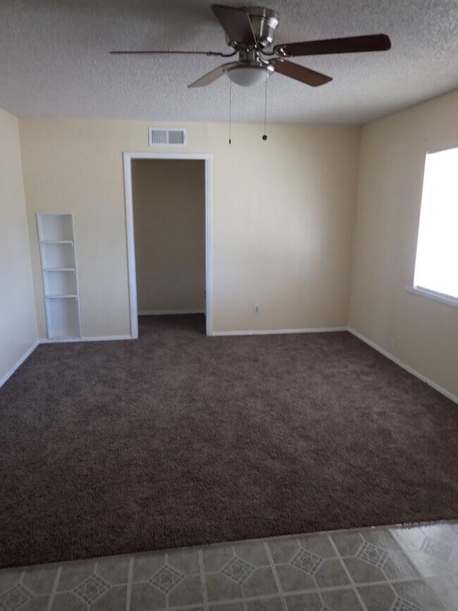 Building Photo - 7409 Sequoia Way