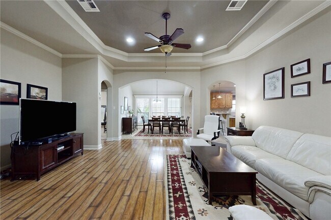 Foto del edificio - 3905 Incourt Ln