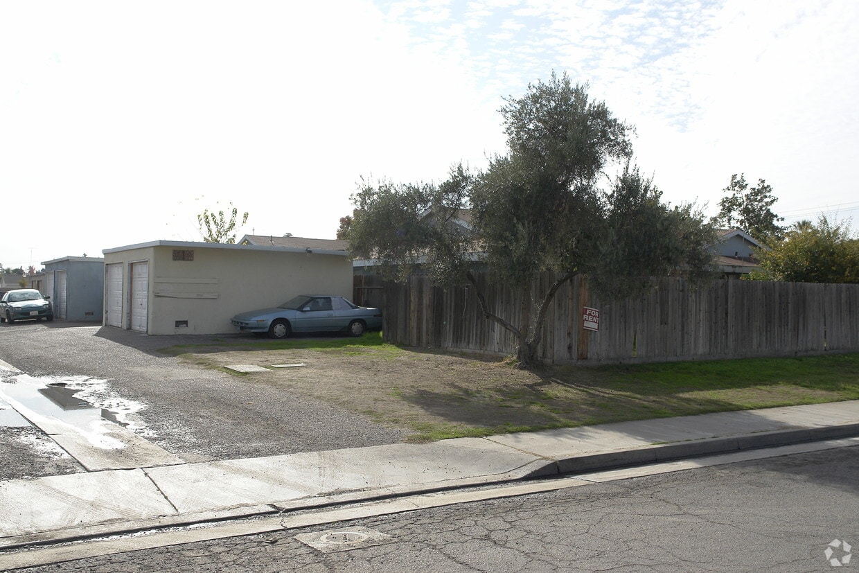 Foto del edificio - 1866-1876 Carter Way