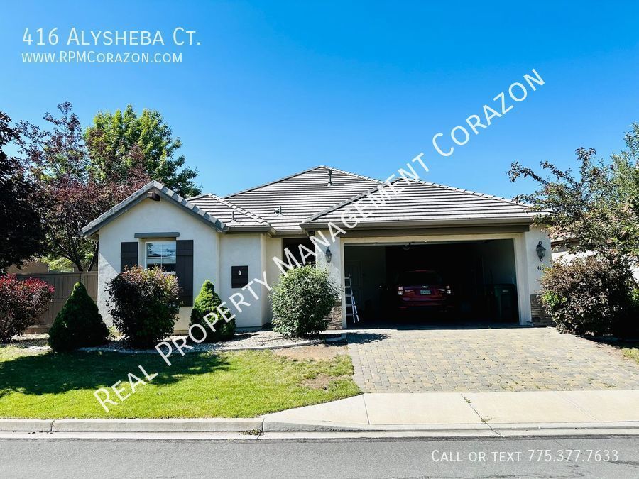 Primary Photo - 4 bedroom single story home in great South...