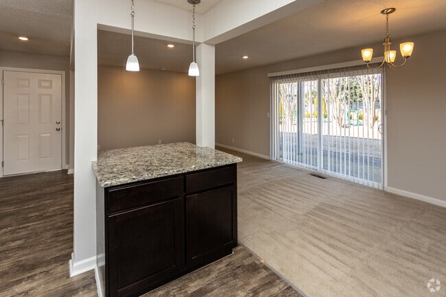 Interior Photo - Midtown Square Apartments, Chattanooga