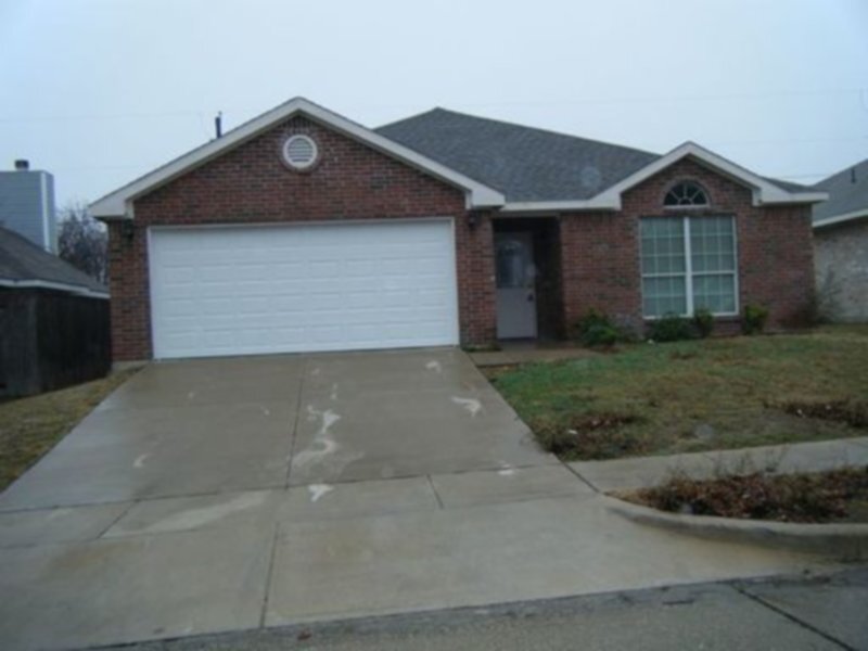 Foto principal - Beautiful Single Story in Cedar Hill