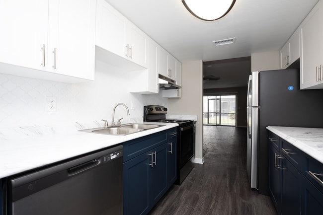 Foto del interior - Westshore Crossing