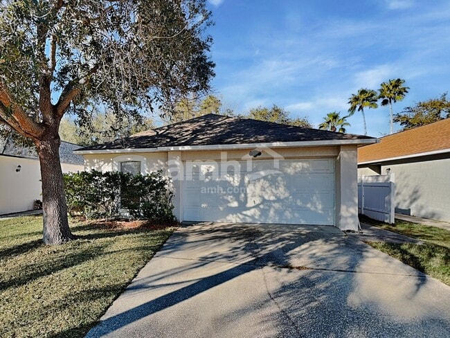 Building Photo - 2724 Maderia Cir