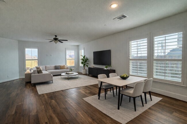 Foto del edificio - 3606 Russett Glen Ln