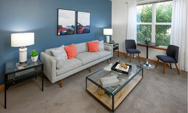 Deveraux Glen Rentals - Portland, OR | Apartments.com