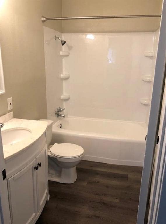 Building Photo - 718 Hogan Dr