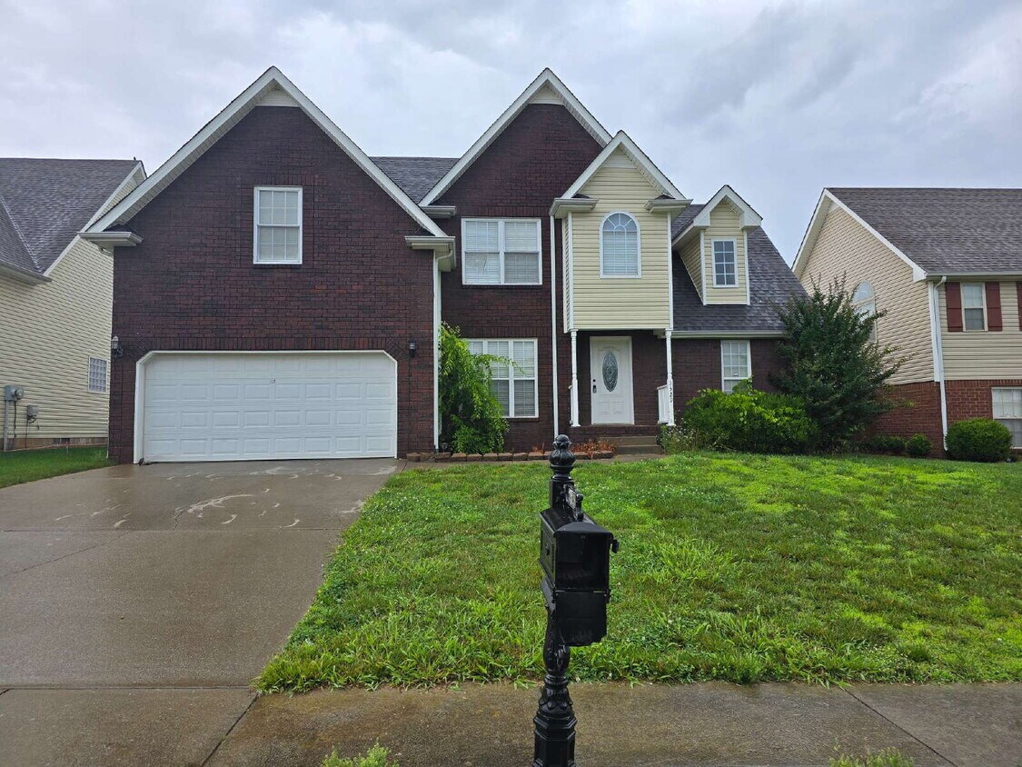 Primary Photo - 3529 Southwood Dr