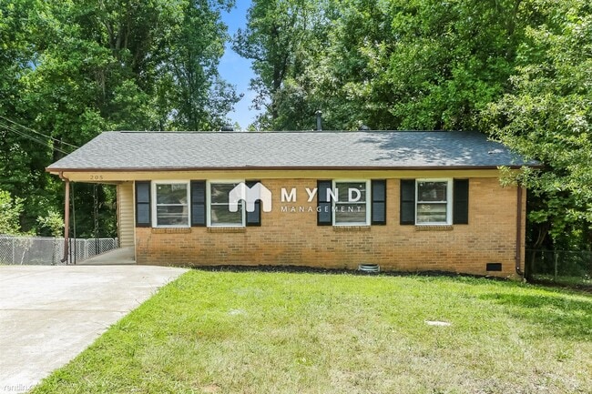 Building Photo - 3 br, 1 bath House - 205 Nila Dawn Ave