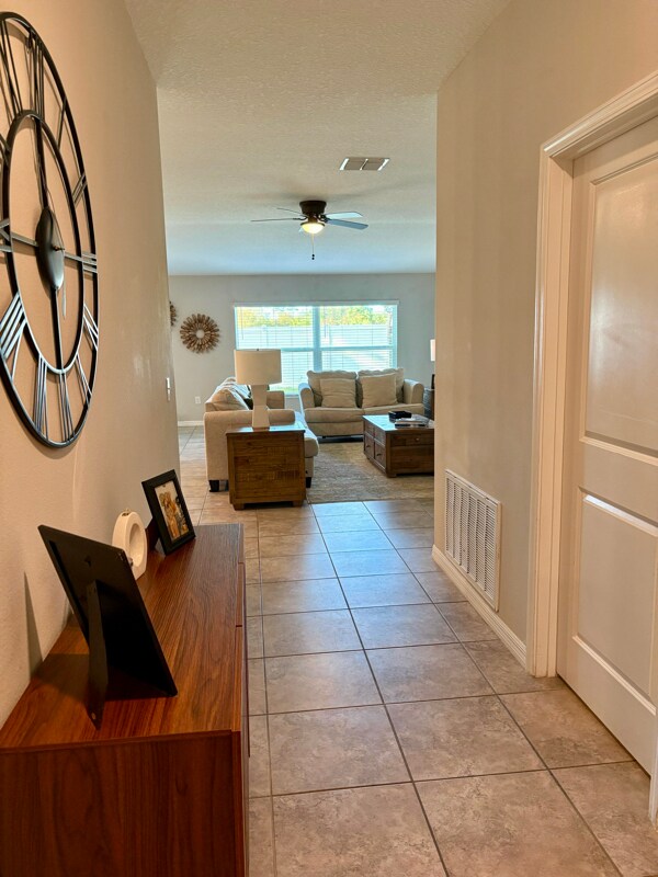 Building Photo - 1804 Broad Winged Hawk Dr