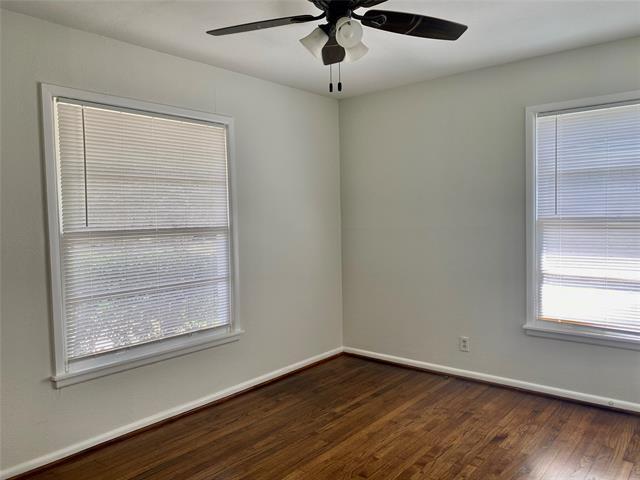 Building Photo - 425 Bondstone Dr